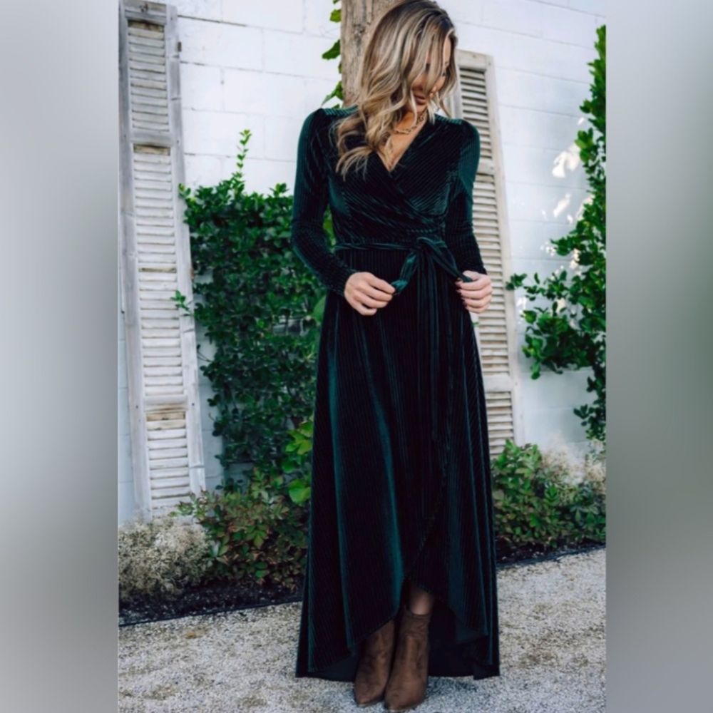 Baltic Born green ribbed velvet maxi M wrap dress maxi